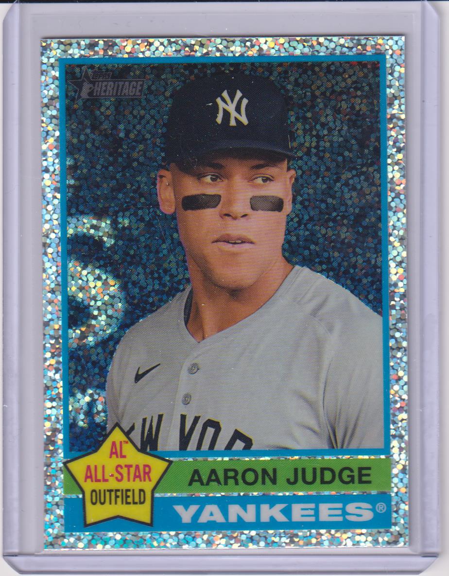 2025 Topps Heritage Baseball Chrome Silver Sparkle Refractor Aaron Judge #3