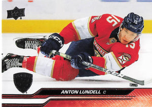 2023-24 Upper Deck Series 2 Anton Lundell #323