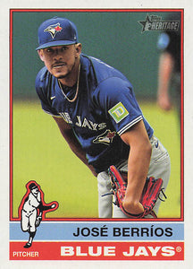 2025 Topps Heritage Baseball José Berríos #38