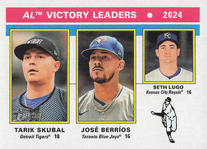 2025 Topps Heritage Baseball Seth Lugo / José Berríos / Tarik Skubal #200
