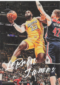 2019-20 Panini Chronicles Basketball Luminance LeBron James #162