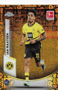 2023-24 Topps Chrome Bundesliga Gold Foil Bundesliga 60 Year Ian Maatsen #23 RC