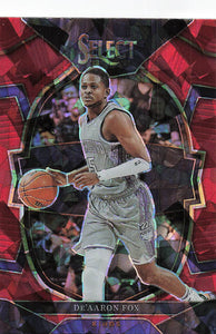 2022-23 Panini Select Basketball Red Cracked Ice Prizm De'Aaron Fox #13