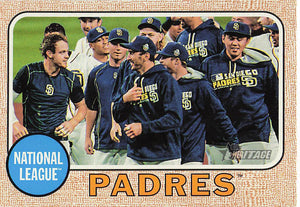 2017 Topps Heritage San Diego Padres #358