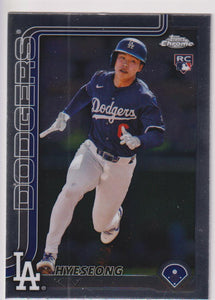 2025 Topps Chrome Baseball Hyeseong Kim #152 Rookie