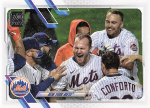 2021 Topps Series 2 New York Mets #555
