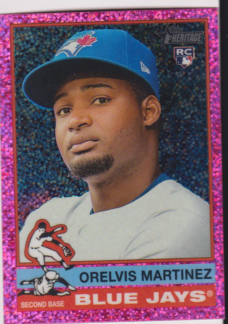 2025 Topps Heritage Chrome Pink Sparkle Refractor Orelvis Martinez #383