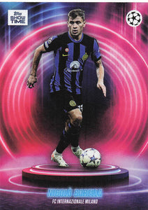 2023-24 Topps Showtime Full Length Nicolo Barella
