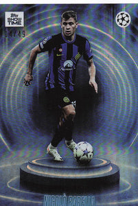 2023-24 Topps Showtime Full Length Blue 04/49 Nicolo Barella
