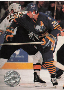 1991-92 Pro Set Platinum Hockey Dave Andreychuk #8