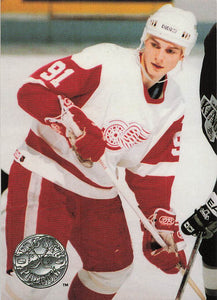 1991-92 Pro Set Platinum Hockey Sergei Fedorov #30