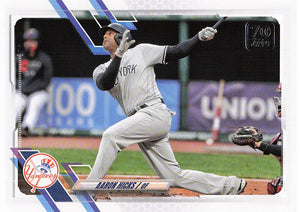 2021 Topps Update Aaron Hicks #US329