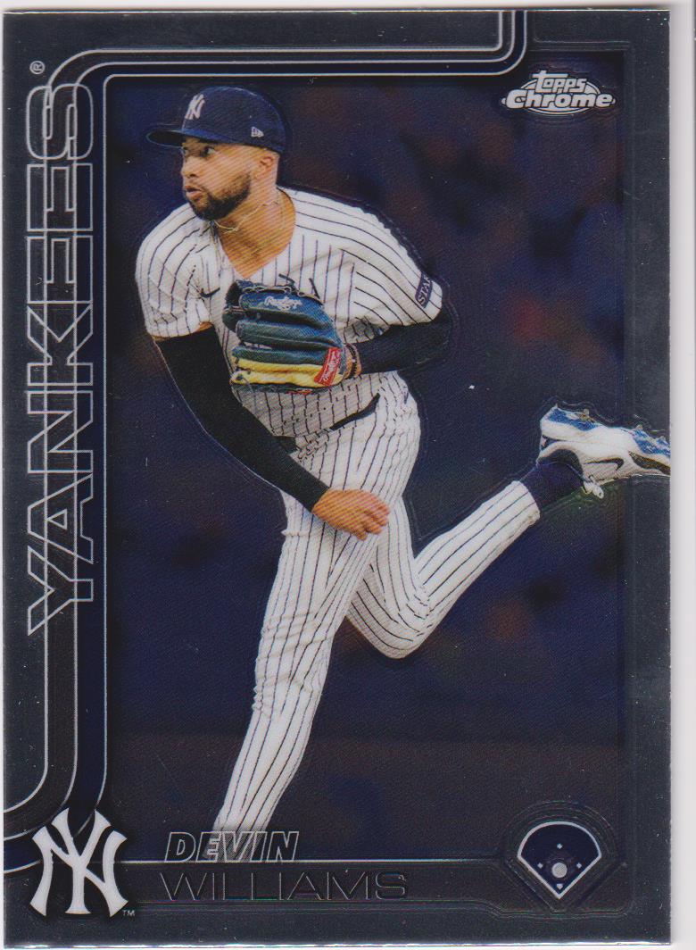 2025 Topps Chrome Baseball Devin Williams #153