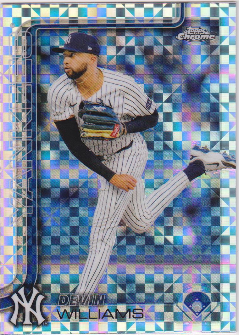 2025 Topps Chrome Baseball X-Fractors Devin Williams #153