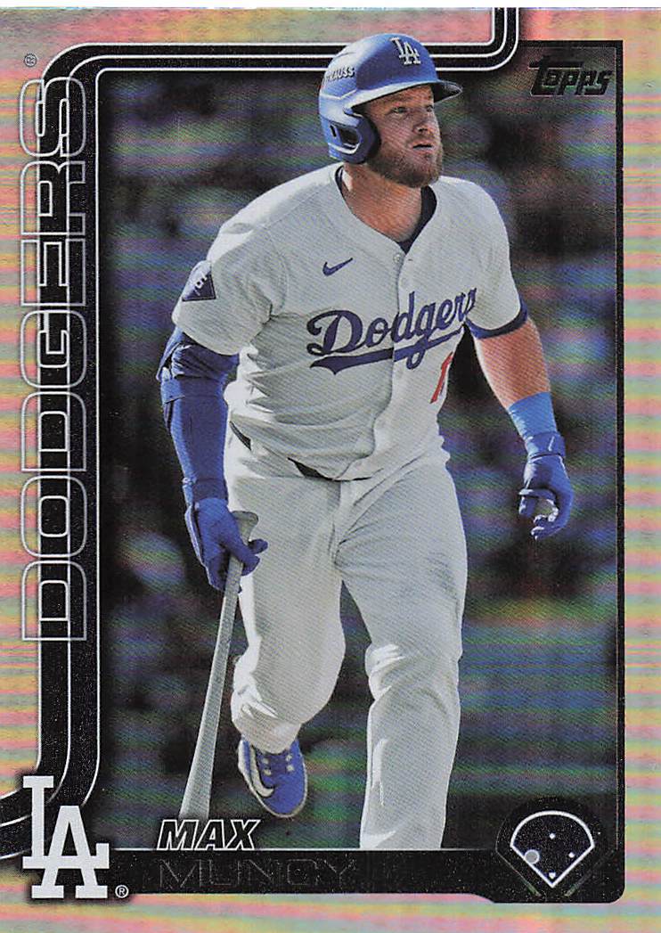 2025 Topps Baseball Rainbow Foil Max Muncy #378