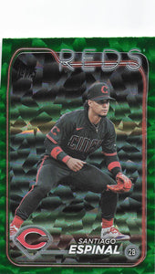 2024 Topps Update Green Crackle Foilboard 381/499 Santiago Espinal #US307