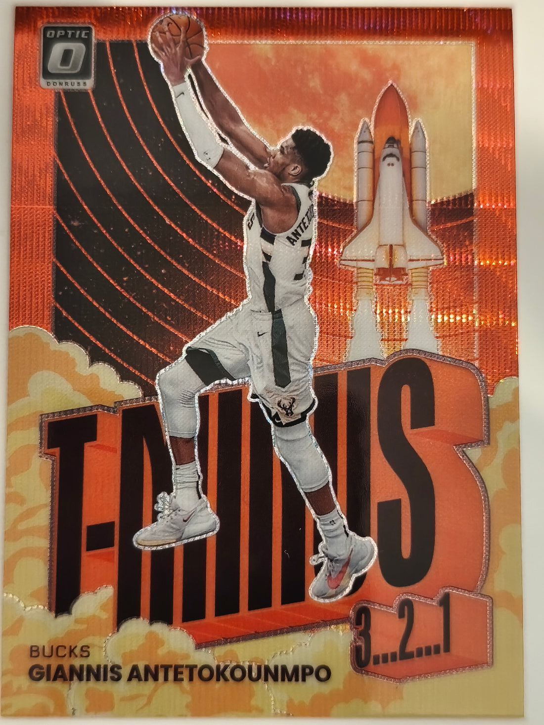 2021-22 Optic T-Minus 3...2...1 Red Wave Giannis Antetokounmpo #3