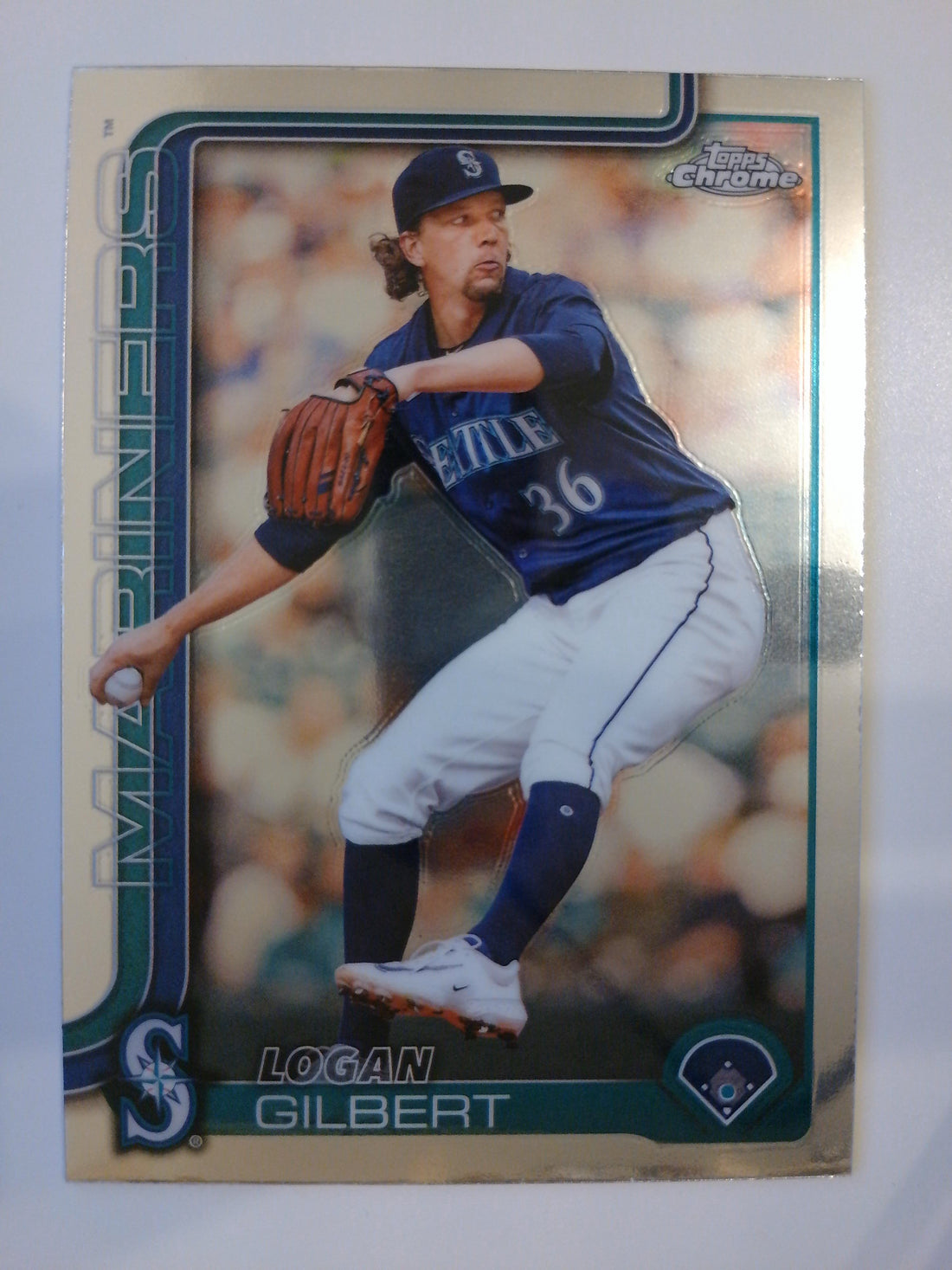 2025 Topps Chrome Baseball Logan Gilbert #11