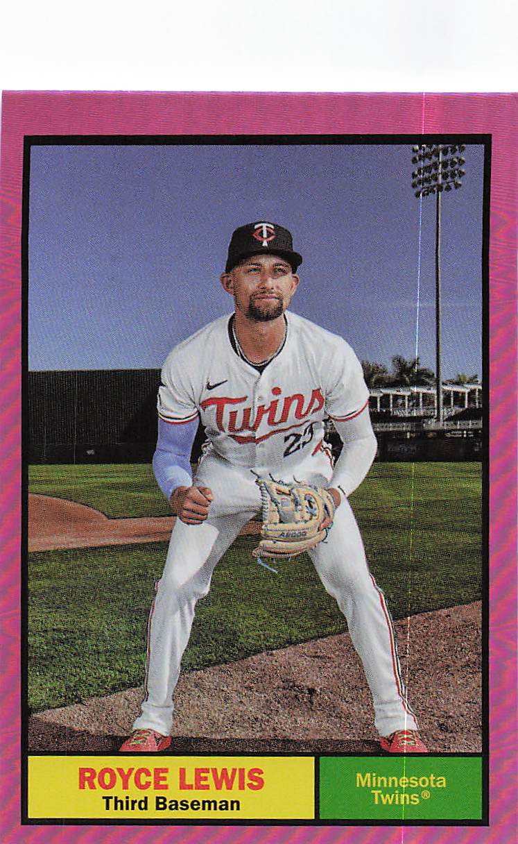 2024 Topps Archives Baseball Pink Foilboard Royce Lewis #32