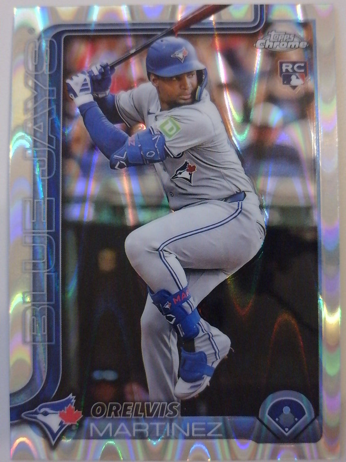 2025 Topps Chrome Baseball Raywave Refractors Orelvis Martinez #105 Rookie