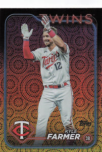 2024 Topps Baseball Holiday Kyle Farmer #379