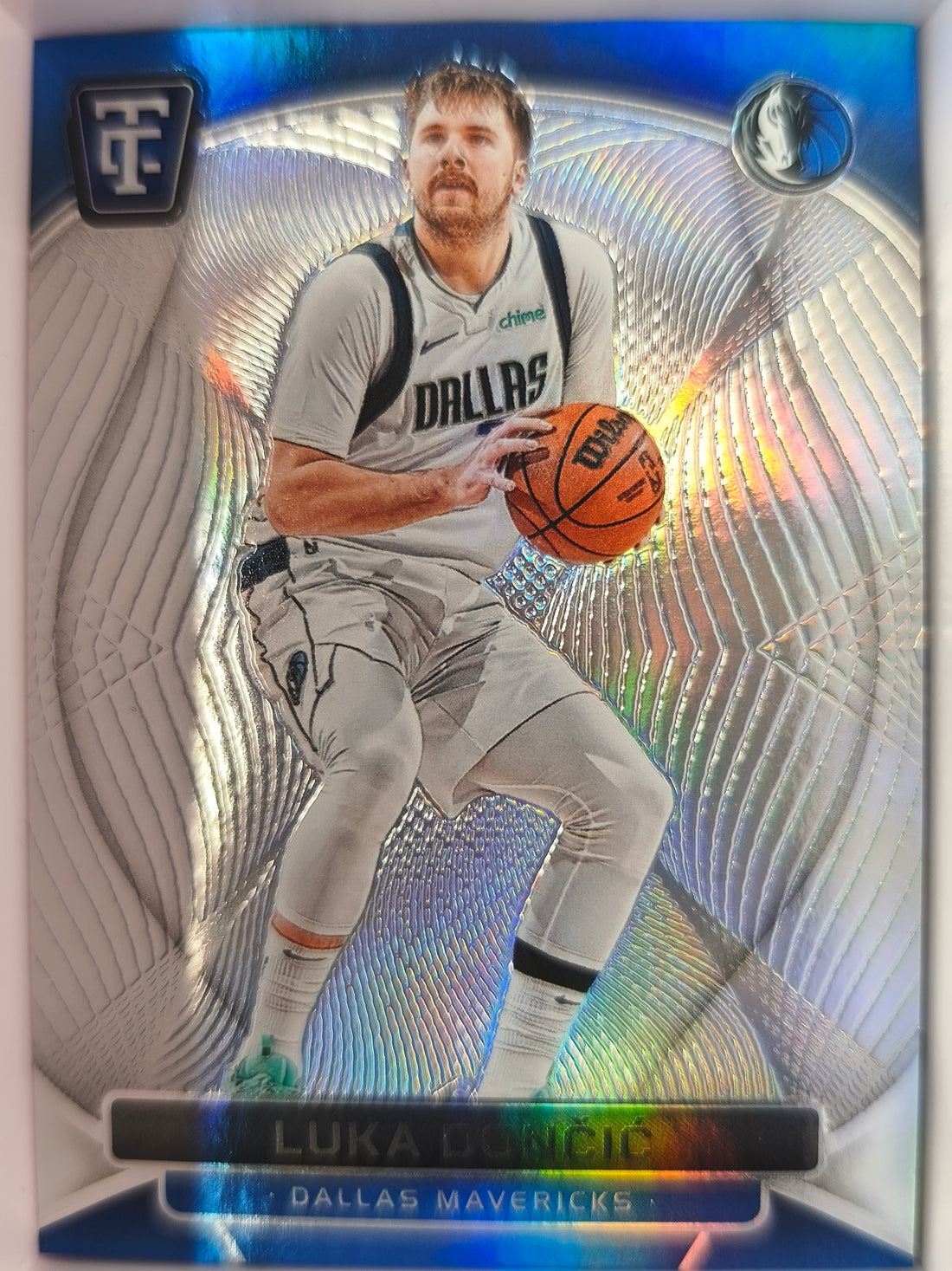 2024-25 Panini Totally Certified Basketball Luka Doncic #121