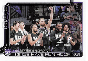 2025-26 Topps Basketball Light The Beam!: Kings Have Fun Hooping! #295