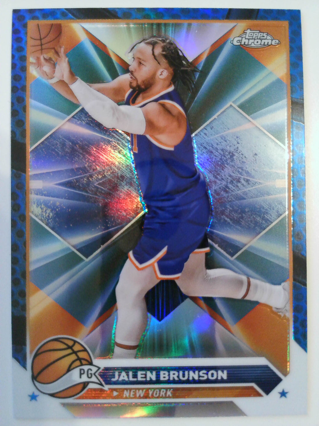 2023-24 Topps Chrome Basketball Blue Basketball Refractors Jalen Brunson #11