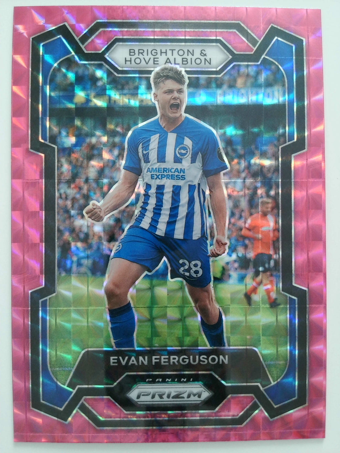 2023-24 Panini Prizm Premier League Soccer Pink Mosaic Evan Ferguson #101