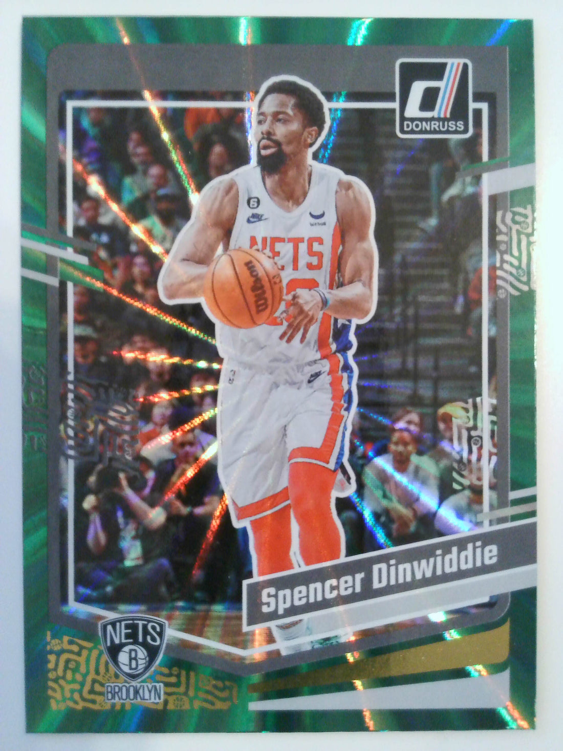 2023-24 Donruss Basketball Green Laser Holo Spencer Dinwiddie #45