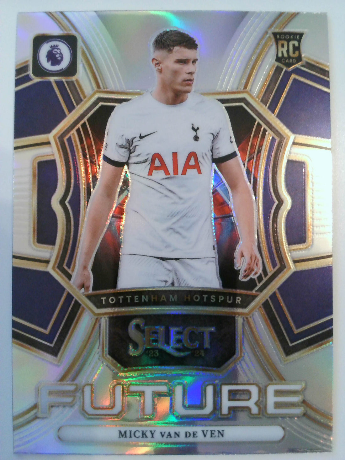 2023-24 Panini Select Premier League - Silver Soccer Micky van de Ven #187