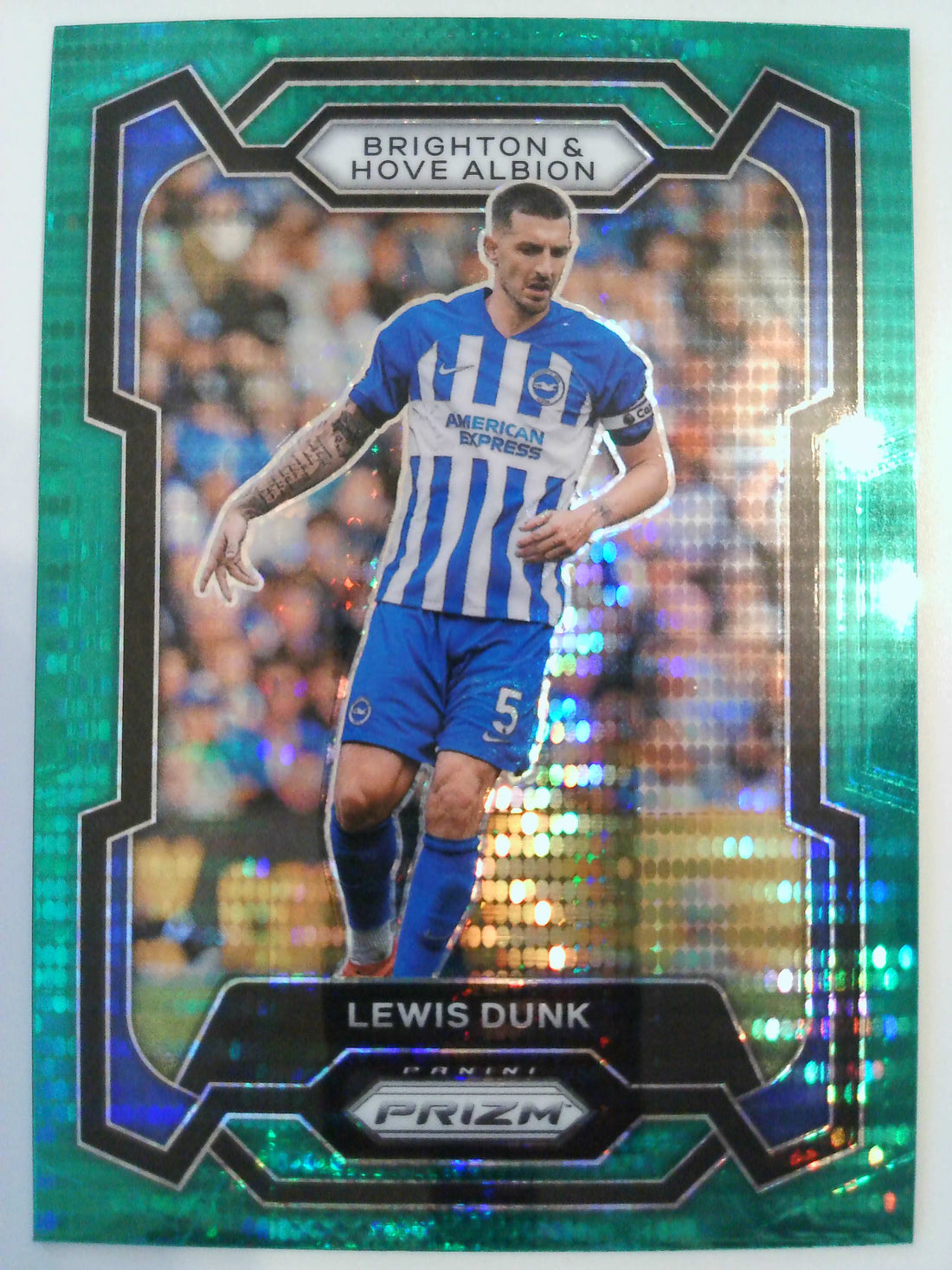 2023-24 Panini Prizm Premier League Soccer Green Pulsar Lewis Dunk #92