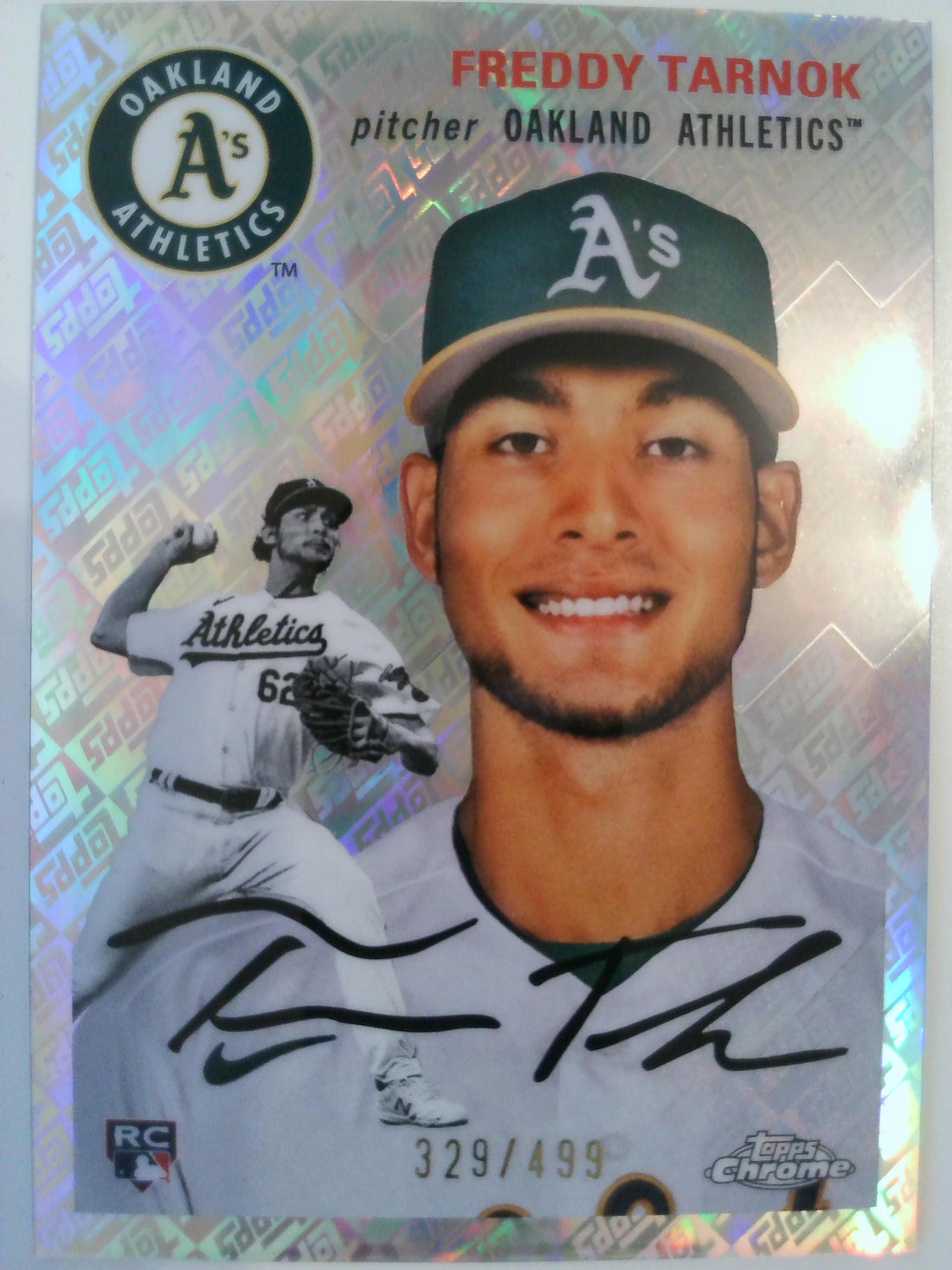 2023 Chrome Platinum Anniversary Topps Refractors 329/499 Freddy Tarnok #137 RC