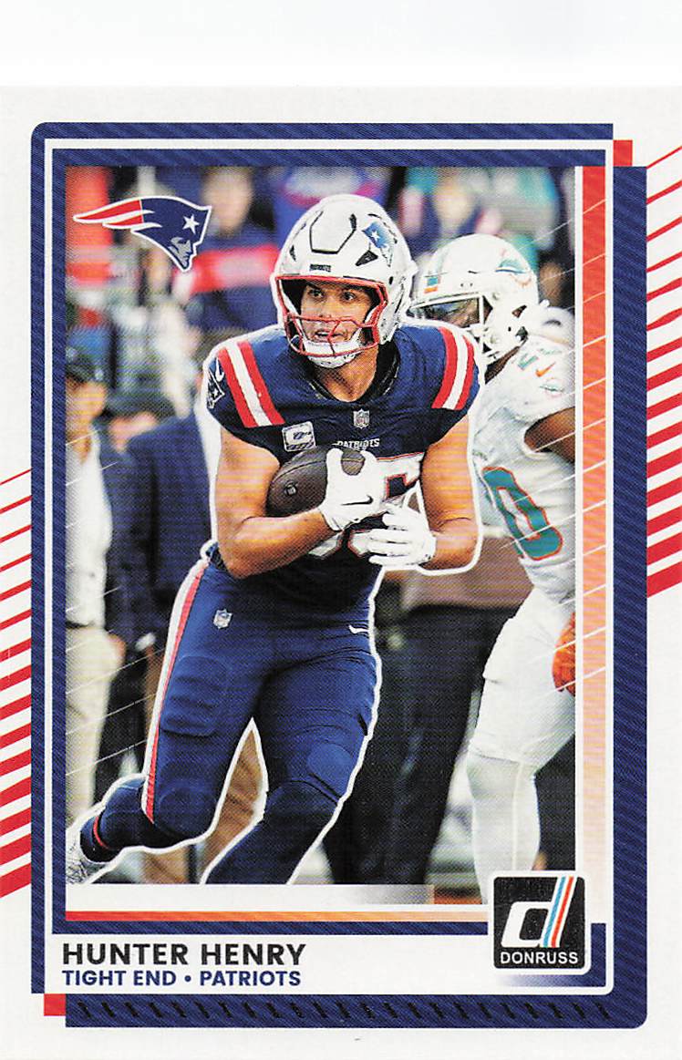 2025 Donruss Football Hunter Henry #69