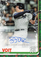 2019 Topps Holiday Baseball Autographs 131/200 Luke Voit #WHA-LV