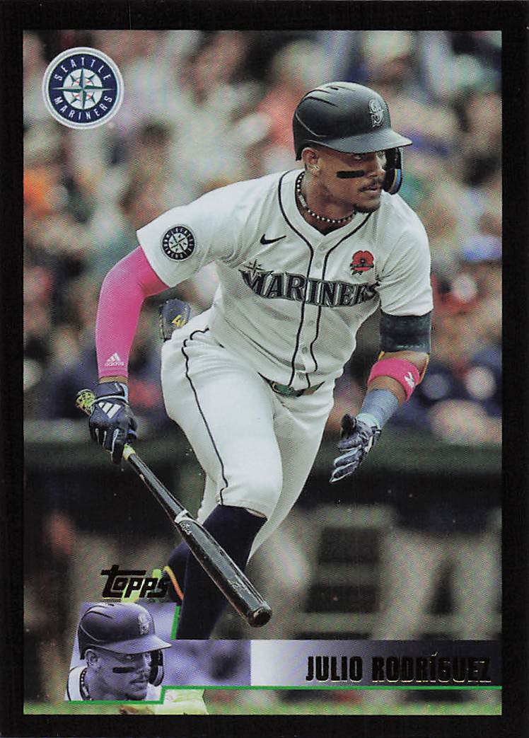 2025 Topps Archives Baseball Black Foilboard Julio Rodríguez #164
