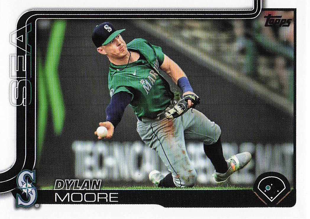 2025 Topps Baseball Dylan Moore #105