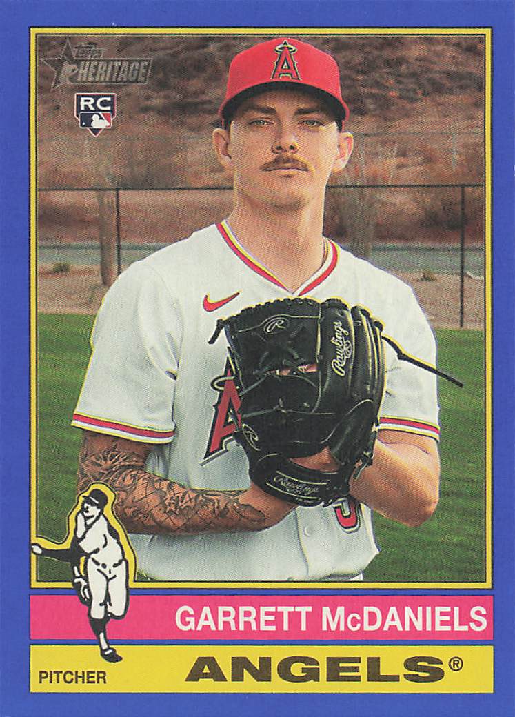 2025 Topps Heritage Baseball Dark Blue Border Garrett McDaniels #578 Rookie