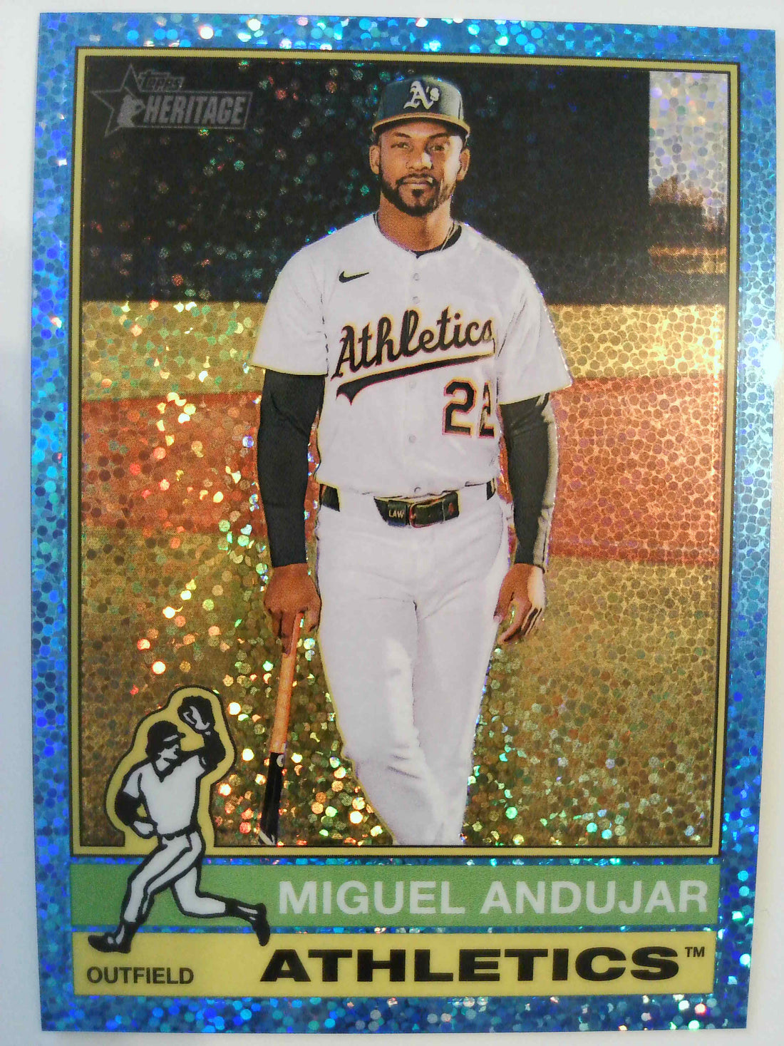 2025 Topps Heritage Chrome Light Blue Sparkle Refractor Miguel Andujar #677