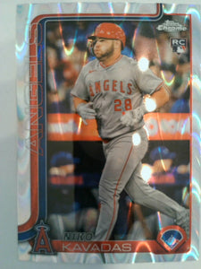 2025 Topps Chrome Baseball Raywave Refractors Niko Kavadas #20 Rookie
