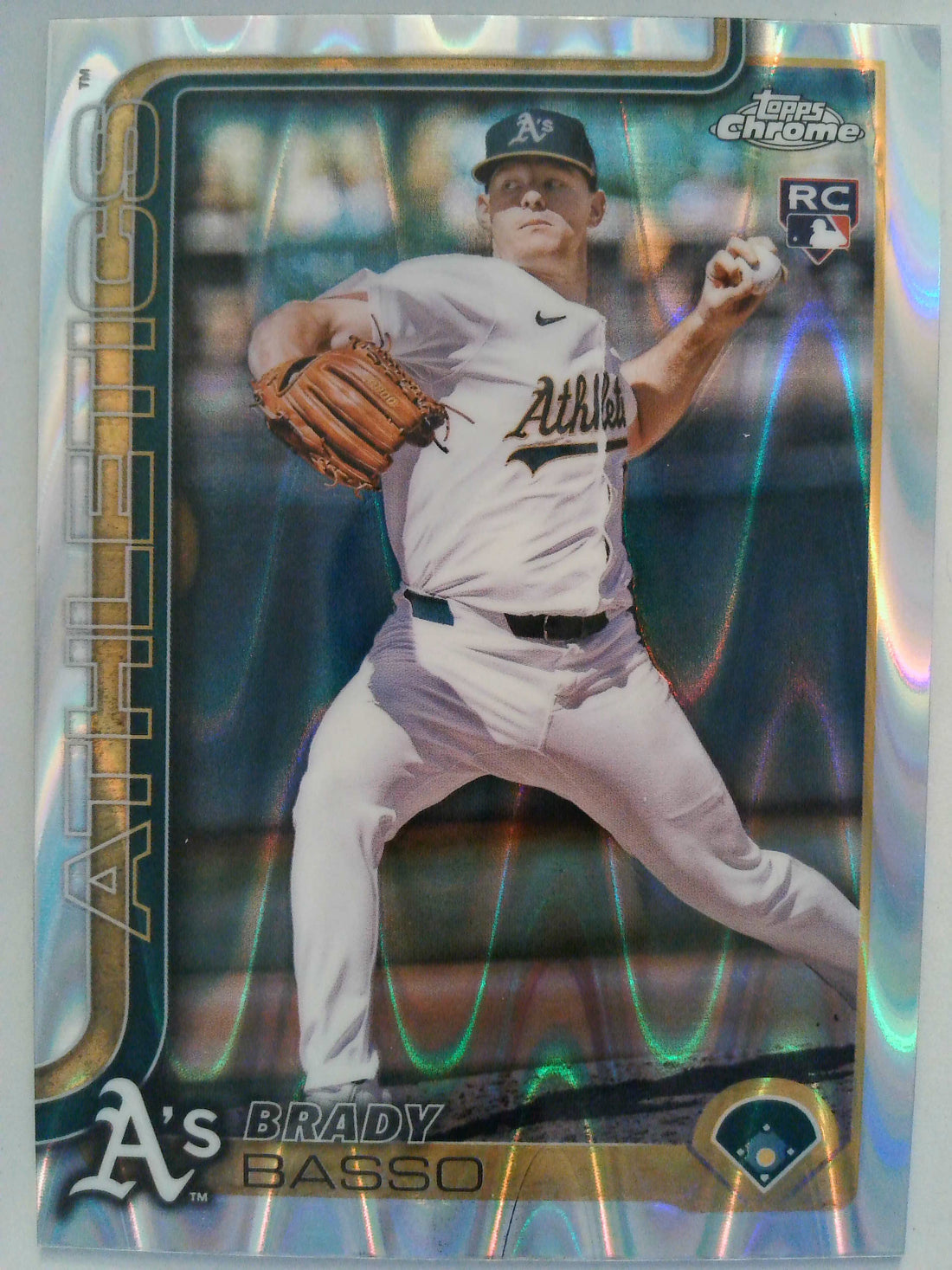2025 Topps Chrome Baseball Raywave Refractors Brady Basso #205 Rookie