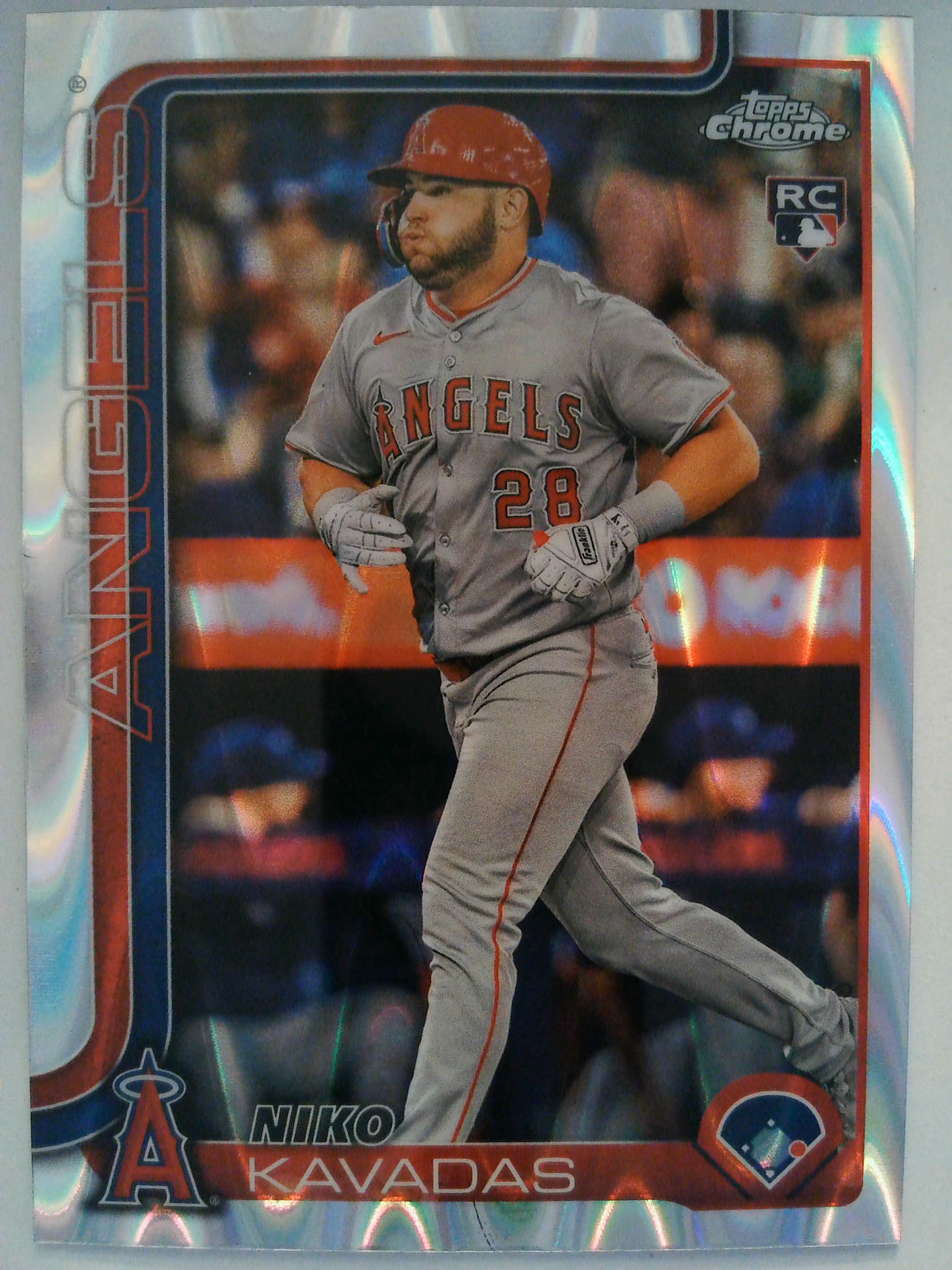 2025 Topps Chrome Baseball Raywave Refractors Niko Kavadas #20 Rookie