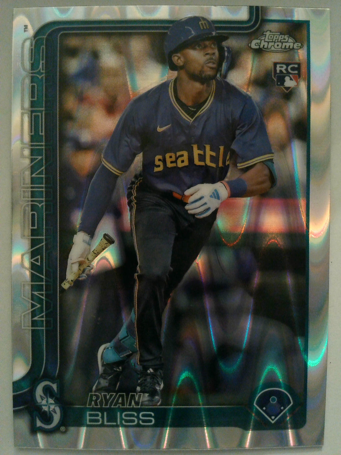 2025 Topps Chrome Baseball Raywave Refractors Ryan Bliss #37 Rookie
