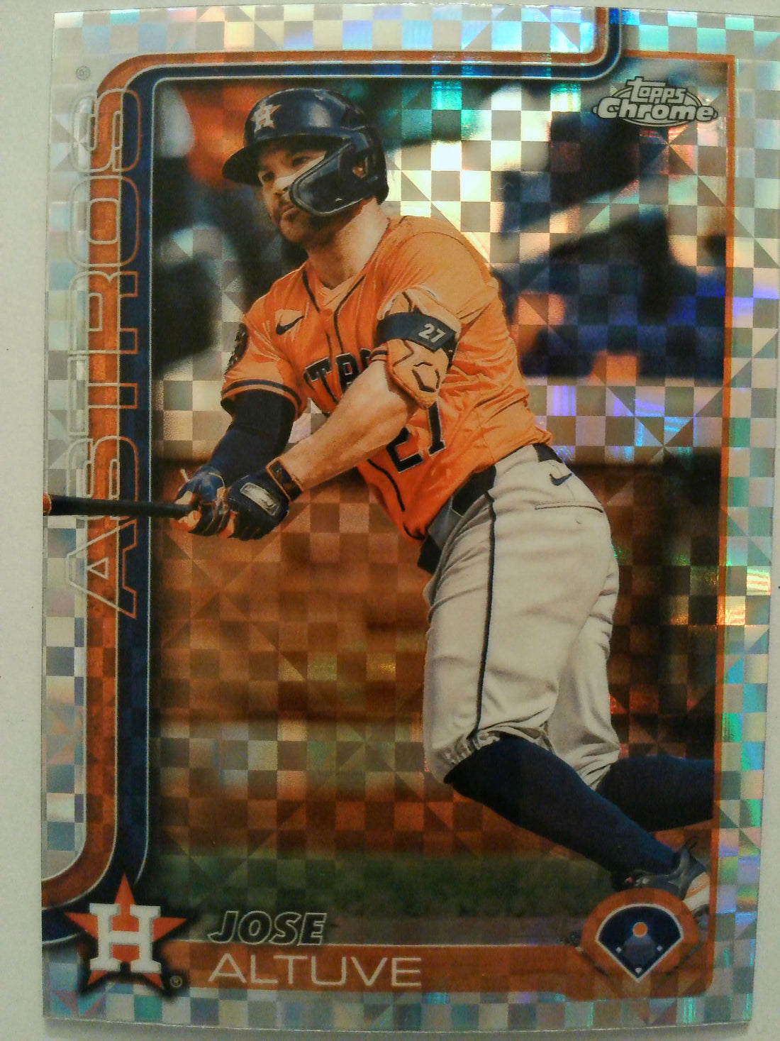 2025 Topps Chrome Baseball X-Fractors Jose Altuve #77