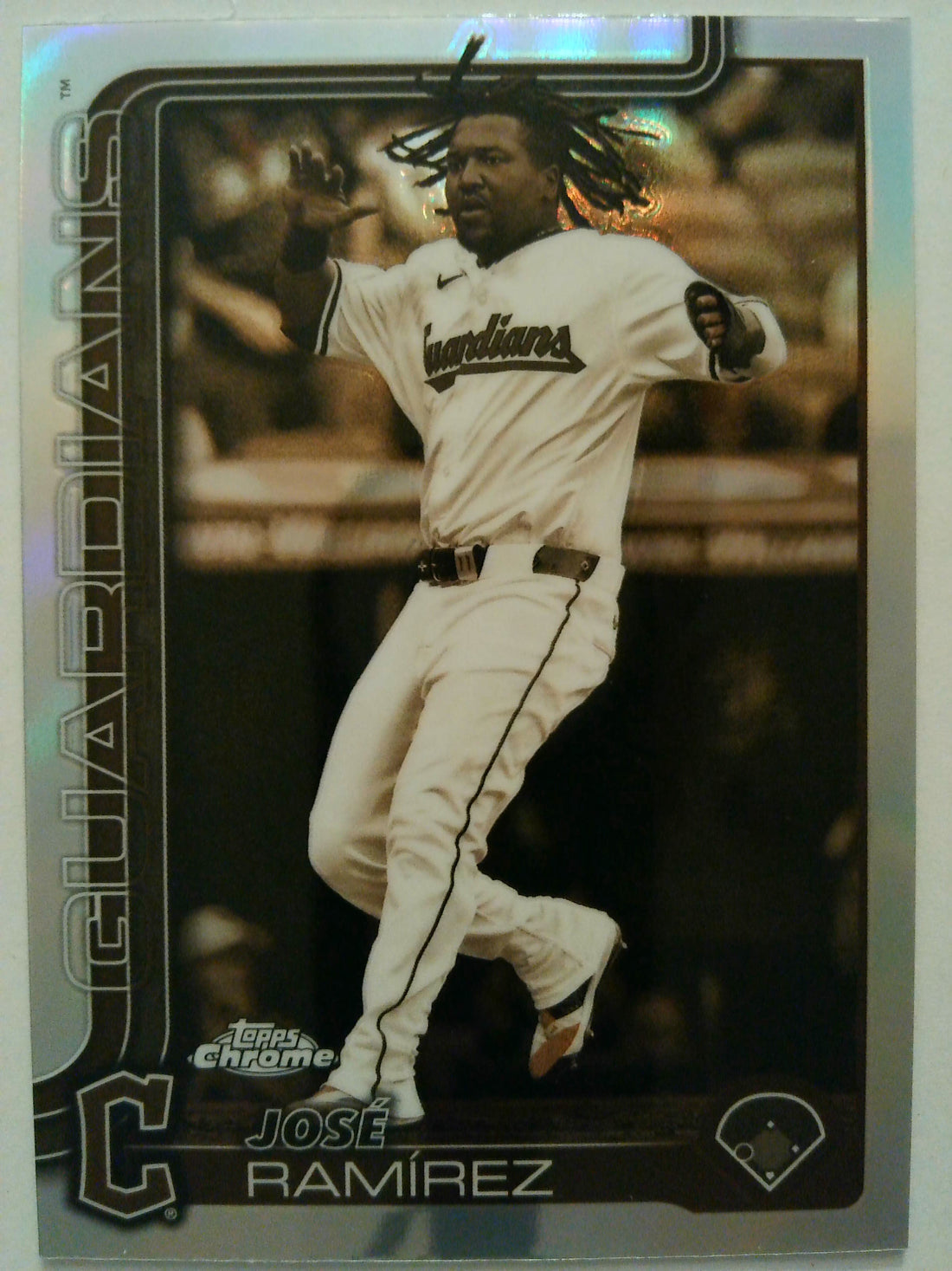 2025 Topps Chrome Baseball Sepia Refractors José Ramírez #12