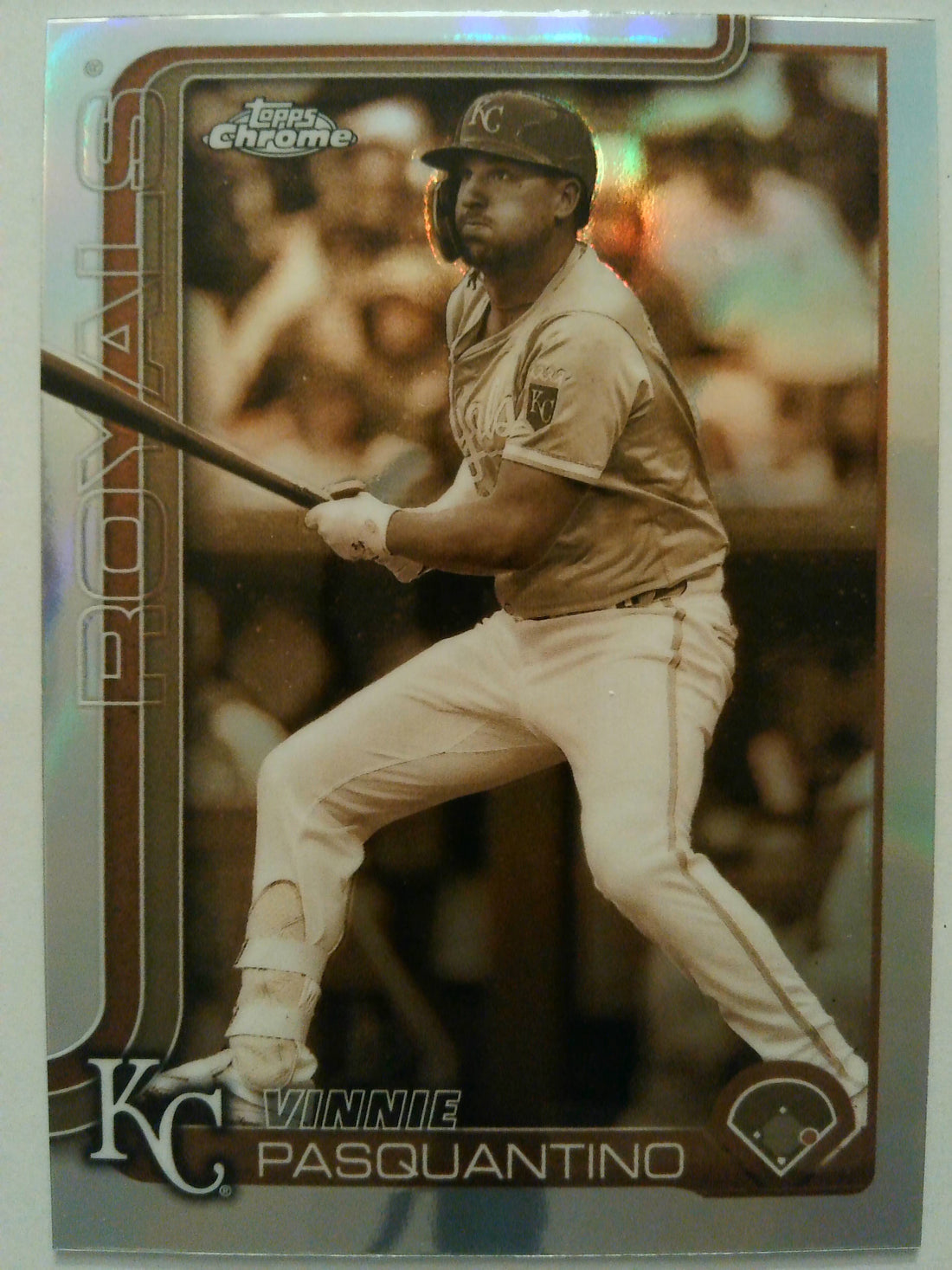 2025 Topps Chrome Baseball Sepia Refractors Vinnie Pasquantino #165