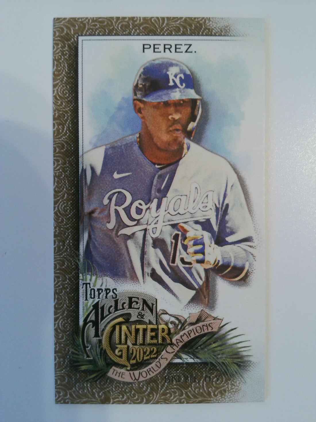 2022 Topps Allen & Ginter Baseball Mini Gold Border Salvador Perez #99