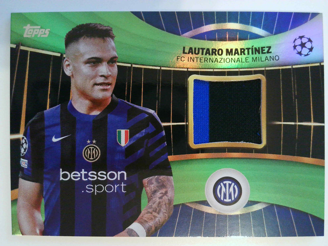 2024-25 Topps UCC Superstar Relics Neon Green 112/199 Lautaro Martínez #SR-LM