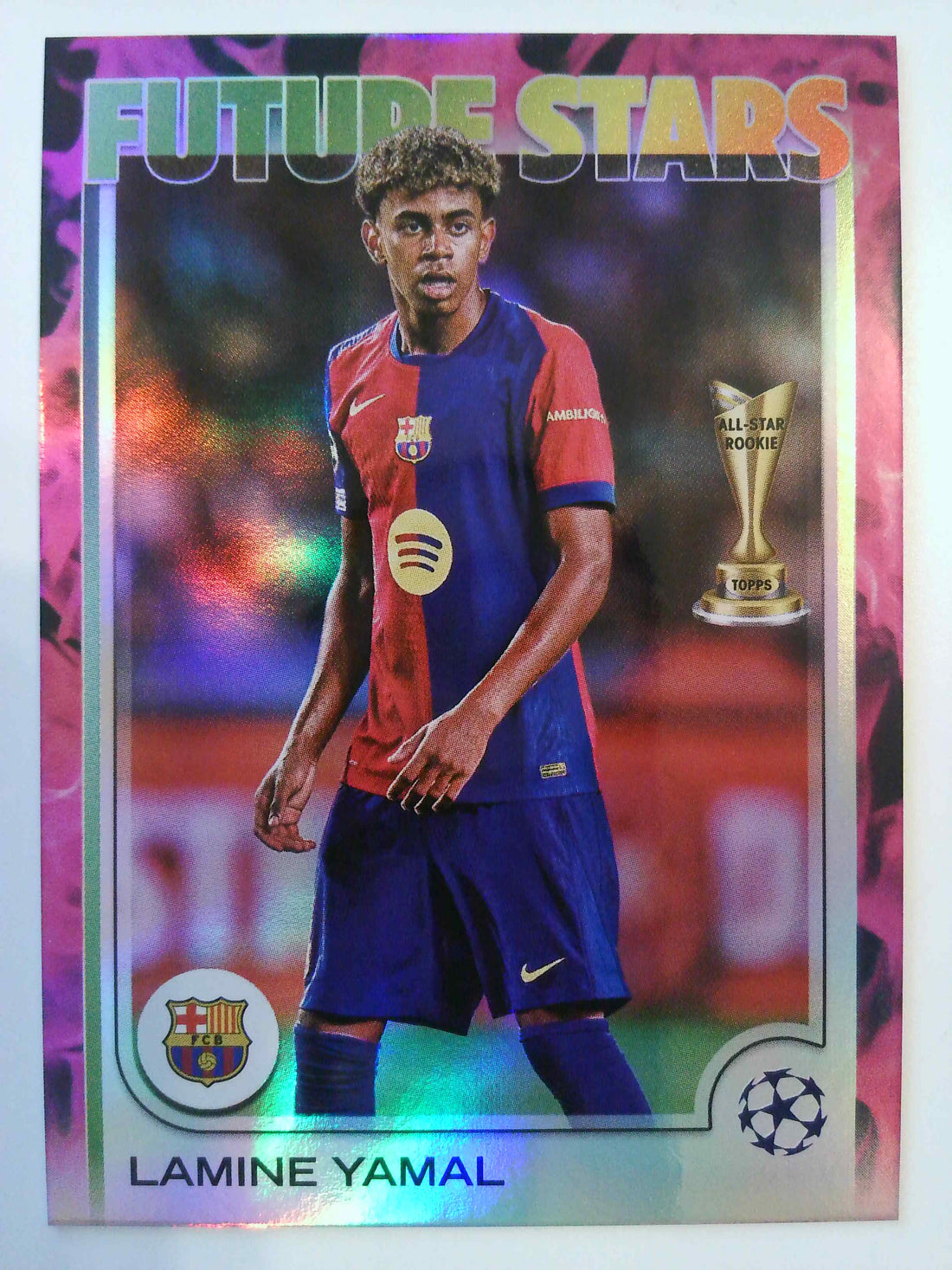 2024-25 Topps UCC Pink Inferno Foil 54/75  Lamine Yamal #27