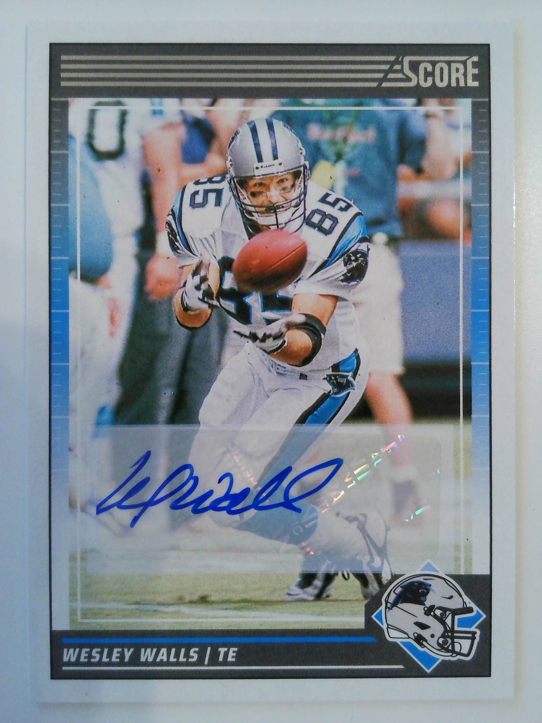 2024 Score Football Signatures Wesley Walls #45